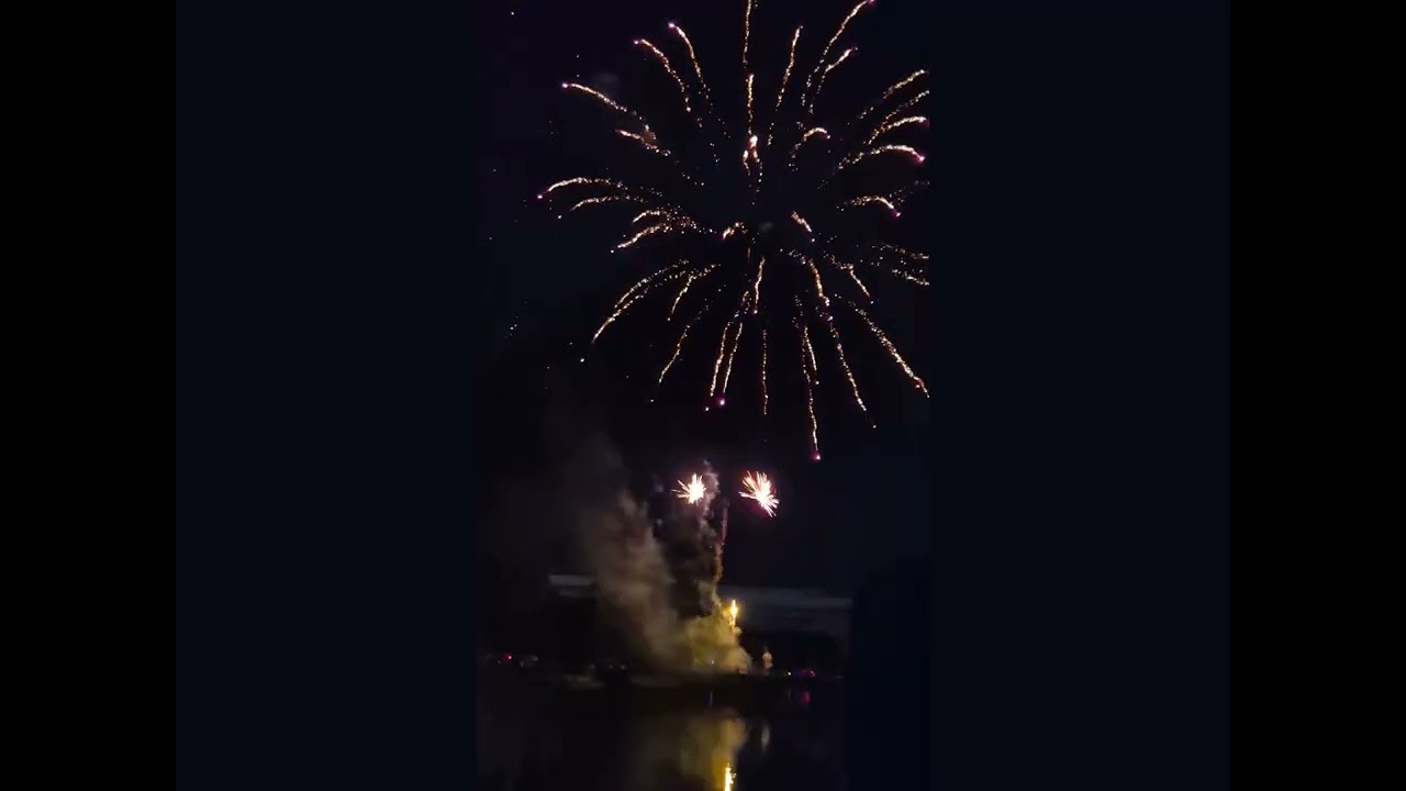 Feu d’artifice 14 juillet 2026 Laval (53)